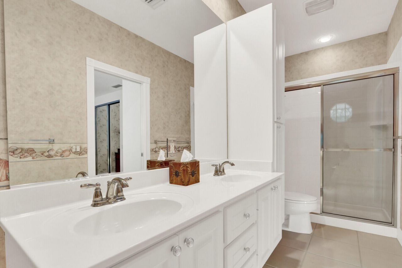 131 Radcliffe Court, Jupiter, FL 33458 Photo