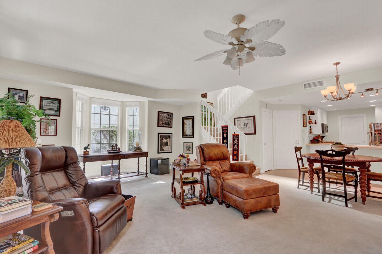 131 Radcliffe Court, Jupiter, FL 33458 Photo