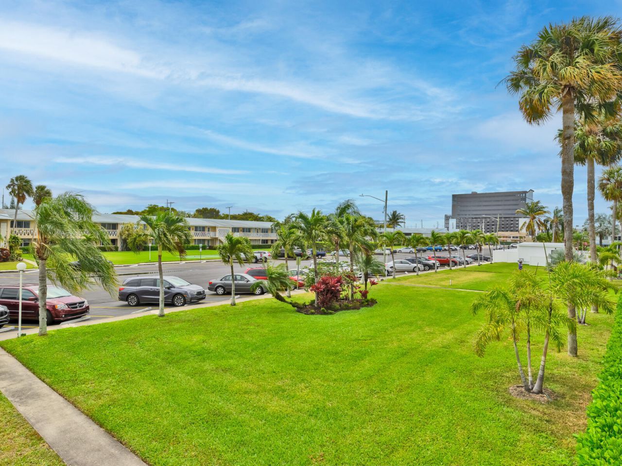 801 Atlantic Shores Boulevard, Unit 104, Hallandale Beach, FL 33009 Photo