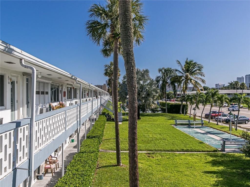 801 Atlantic Shores Boulevard, Unit 104, Hallandale Beach, FL 33009 Photo