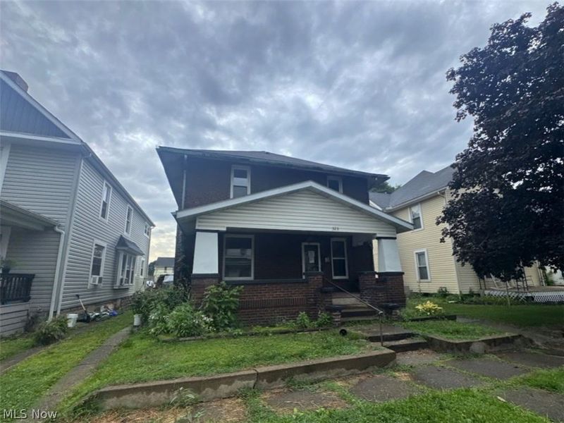 323 S 9th Street, Coshocton, OH 43812 Photo 1