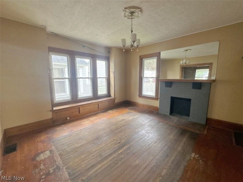 323 S 9th Street, Coshocton, OH 43812 Photo 7