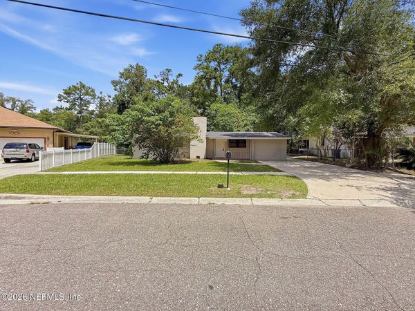 2633 TULSA Road N, Jacksonville, FL 32218