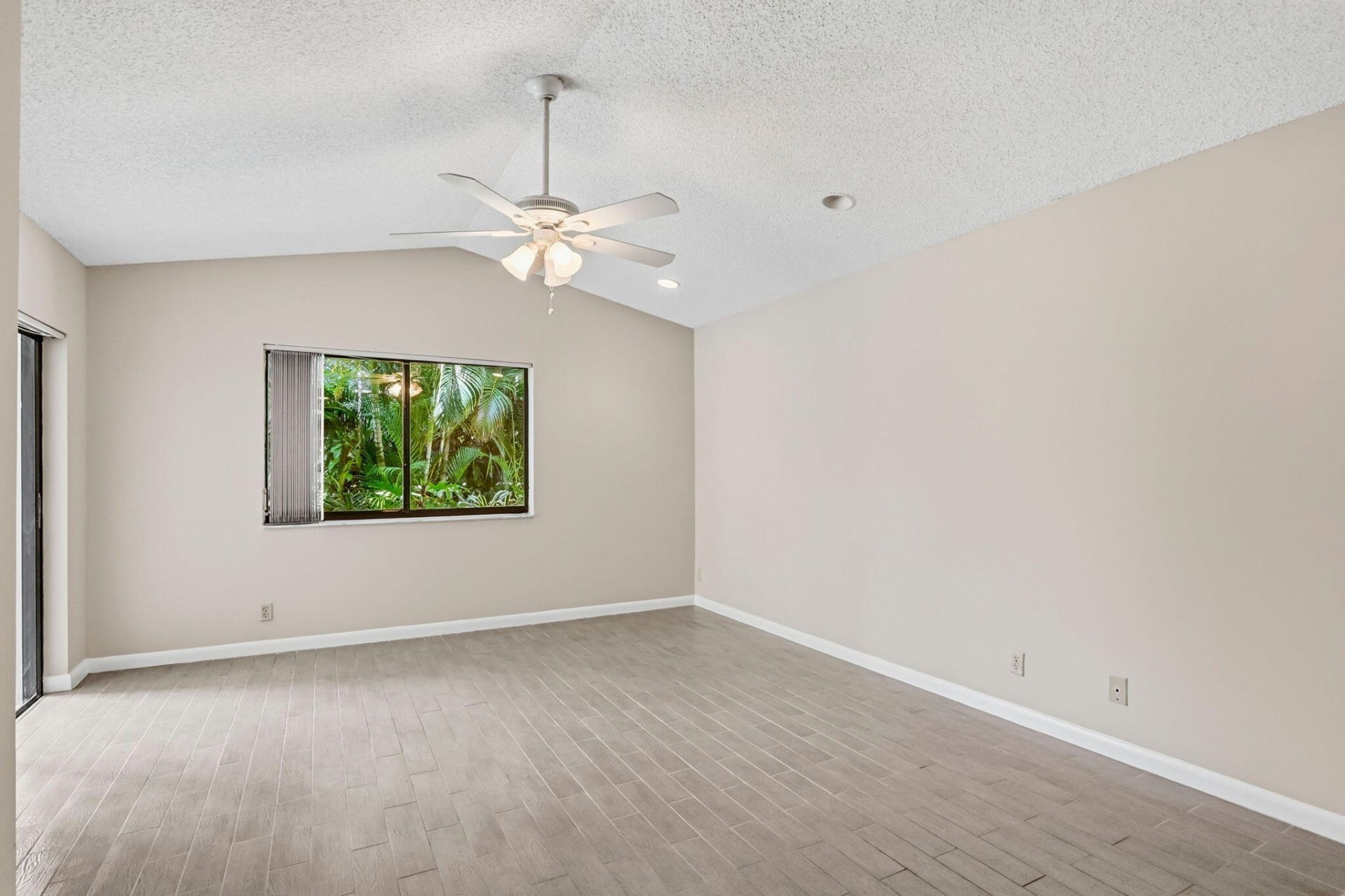 6170 Bay Isles Drive, Boynton Beach, FL 33437 Photo