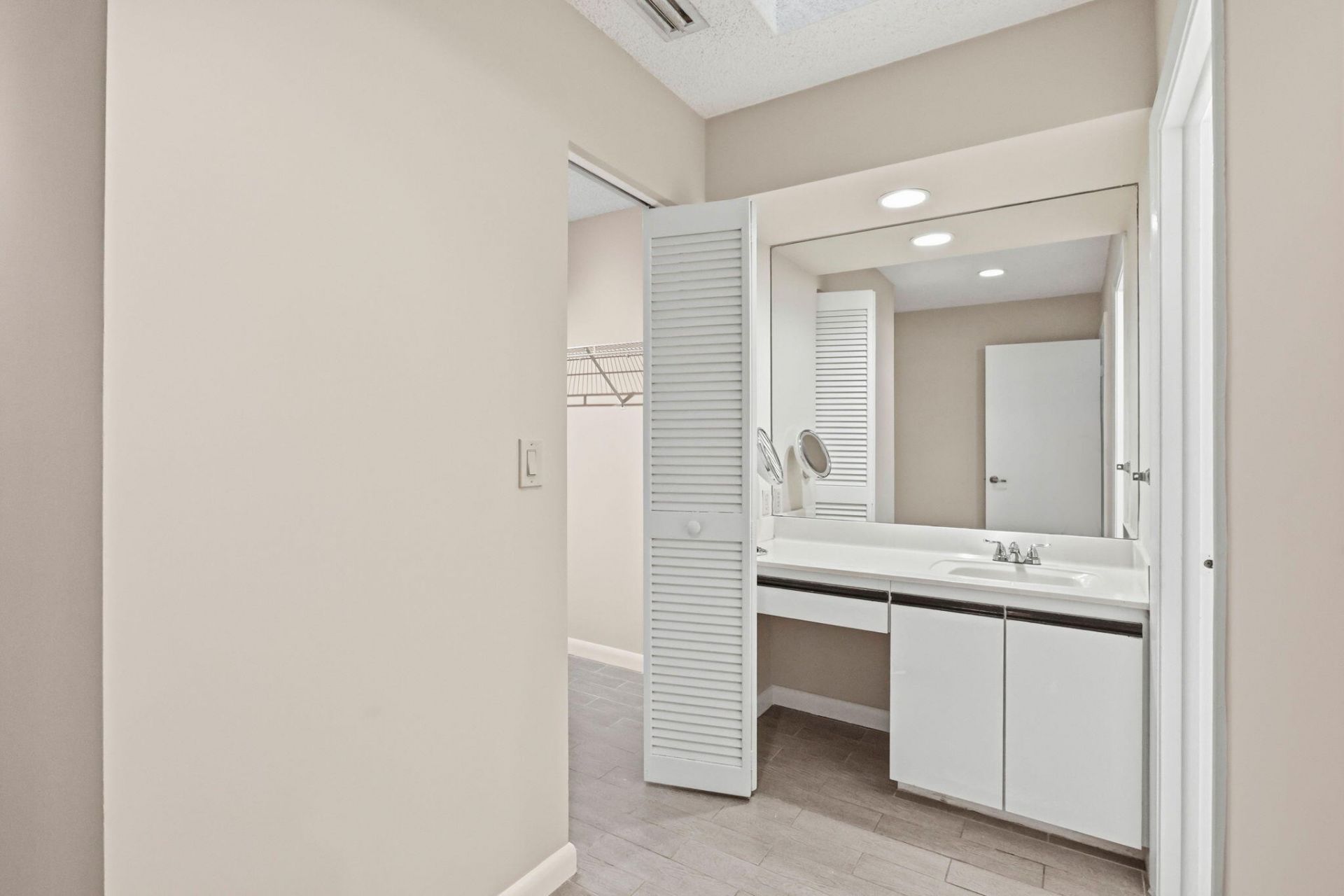 6170 Bay Isles Drive, Boynton Beach, FL 33437 Photo
