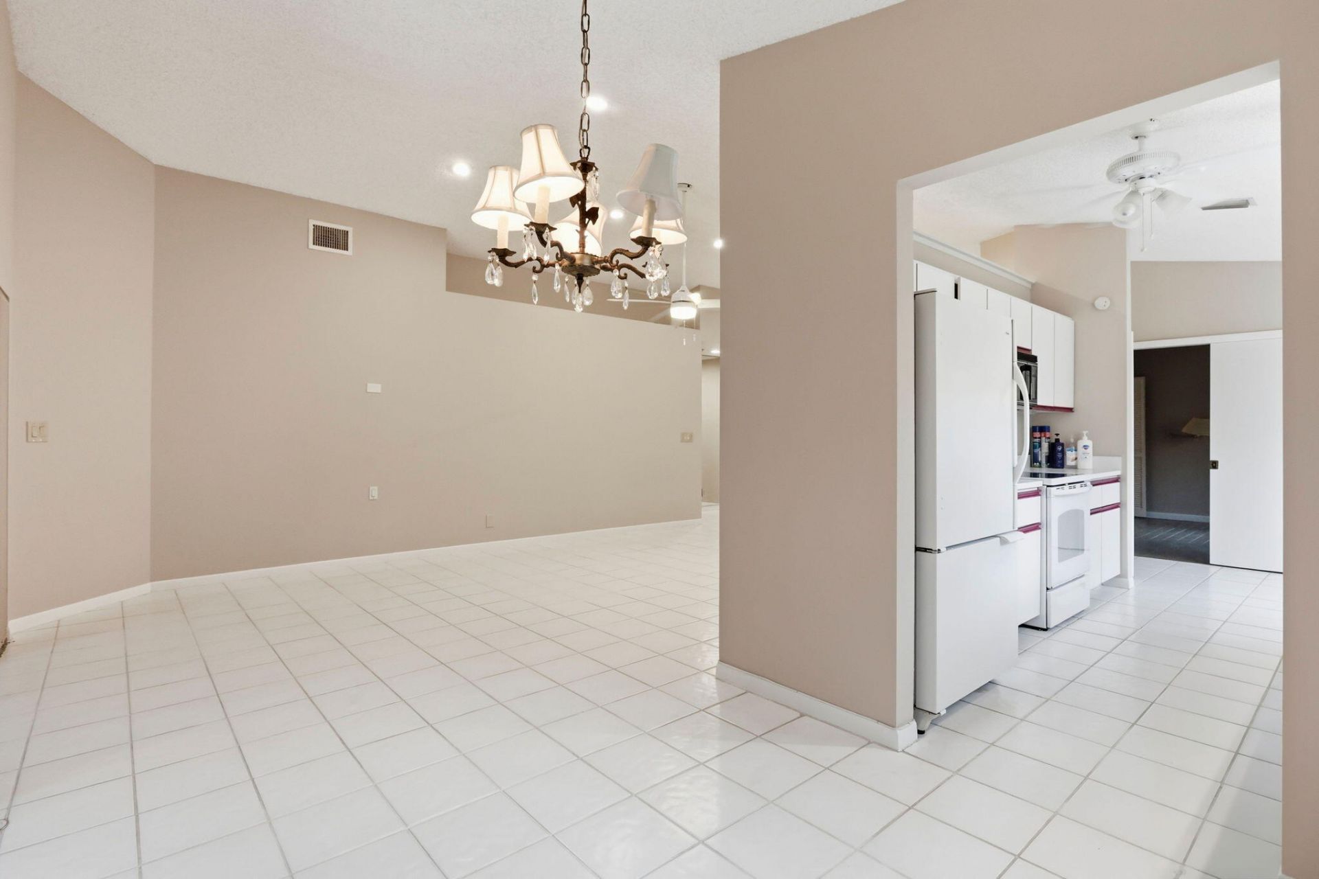 6170 Bay Isles Drive, Boynton Beach, FL 33437 Photo