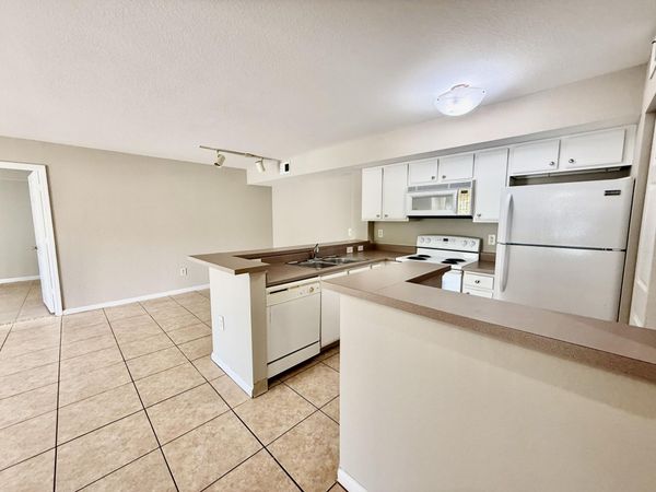 181 SW Palm Drive, Unit 103, Port St. Lucie, FL 34986