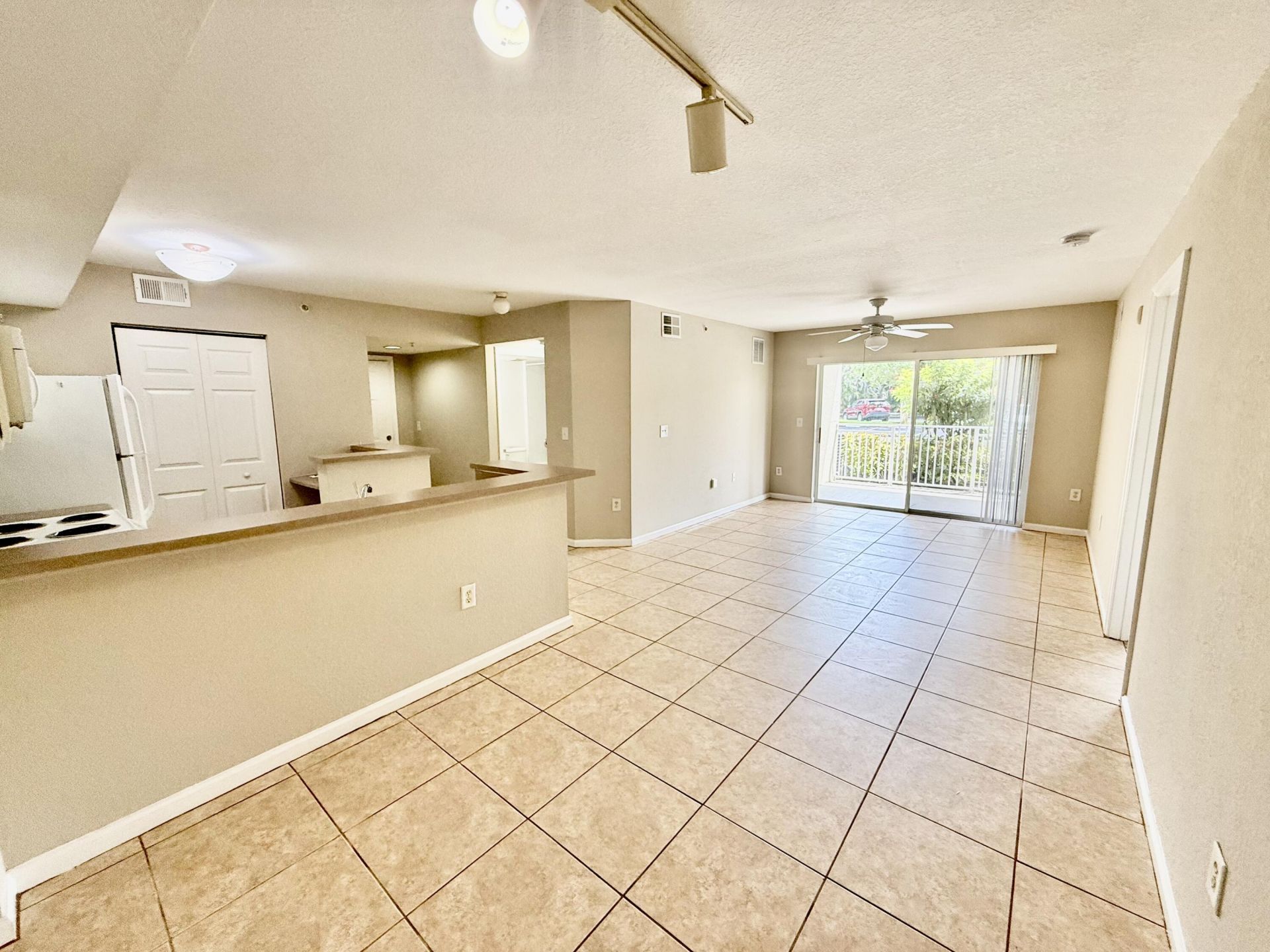 181 SW Palm Drive, Unit 103, Port Saint Lucie, FL 34986 Photo
