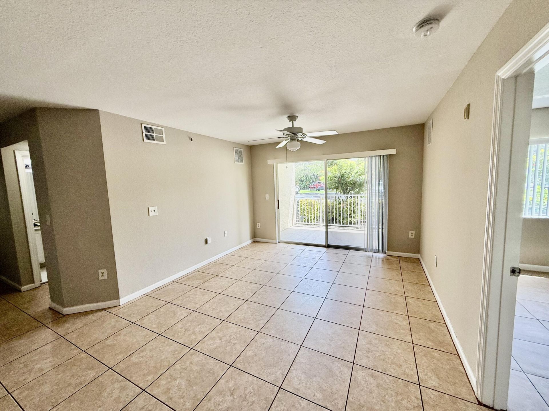 181 SW Palm Drive, Unit 103, Port Saint Lucie, FL 34986 Photo