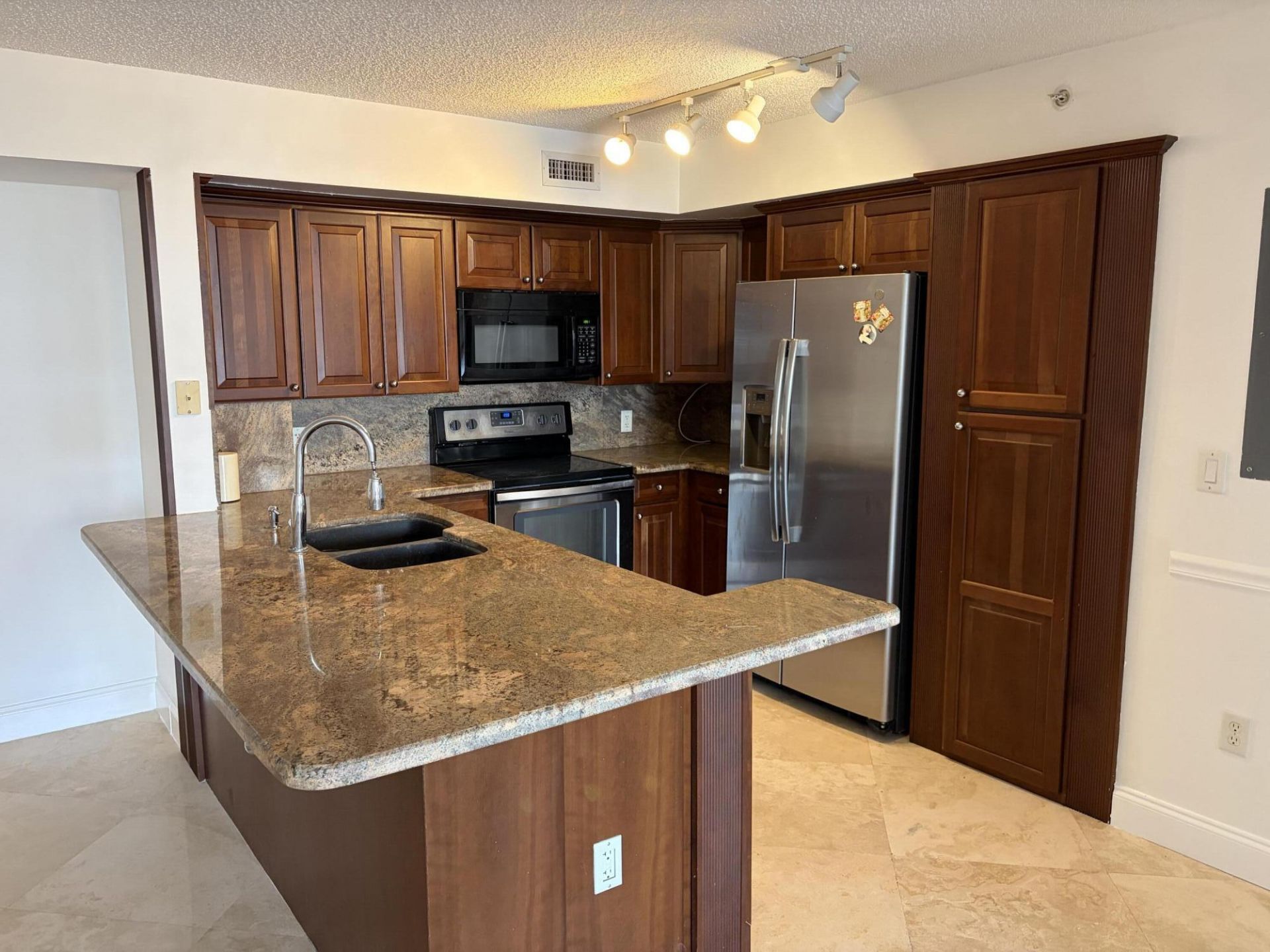 1801 N Flagler Drive, Unit 821, West Palm Beach, FL 33407 Photo