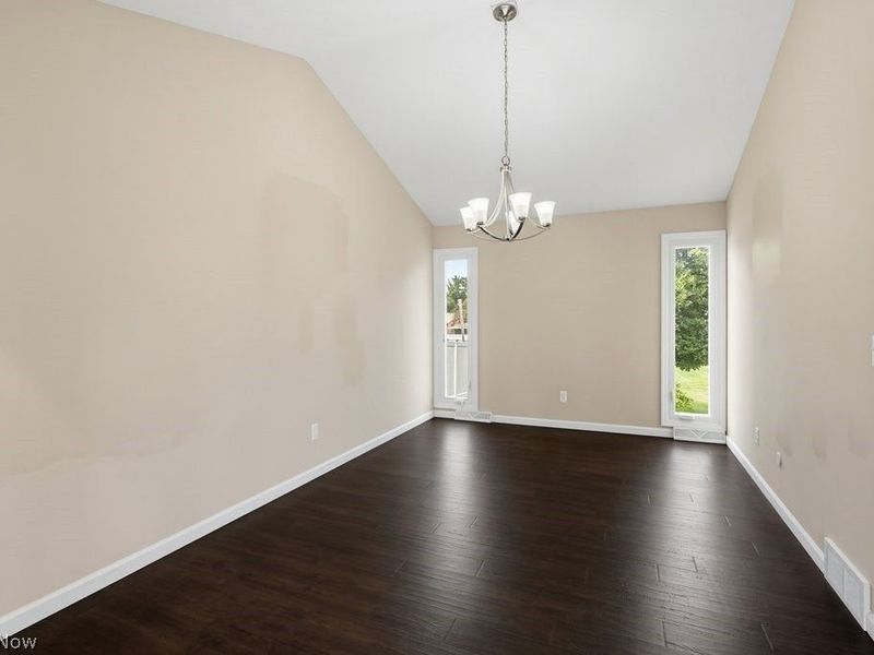 13432 Byron Boulevard, Middleburg Heights, OH 44130 Photo 10