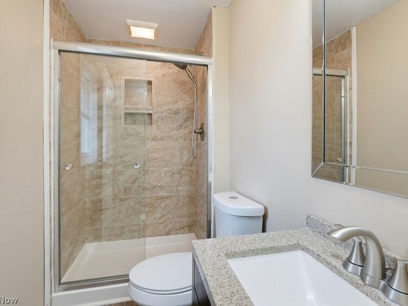 13432 Byron Boulevard, Middleburg Heights, OH 44130 Photo 30