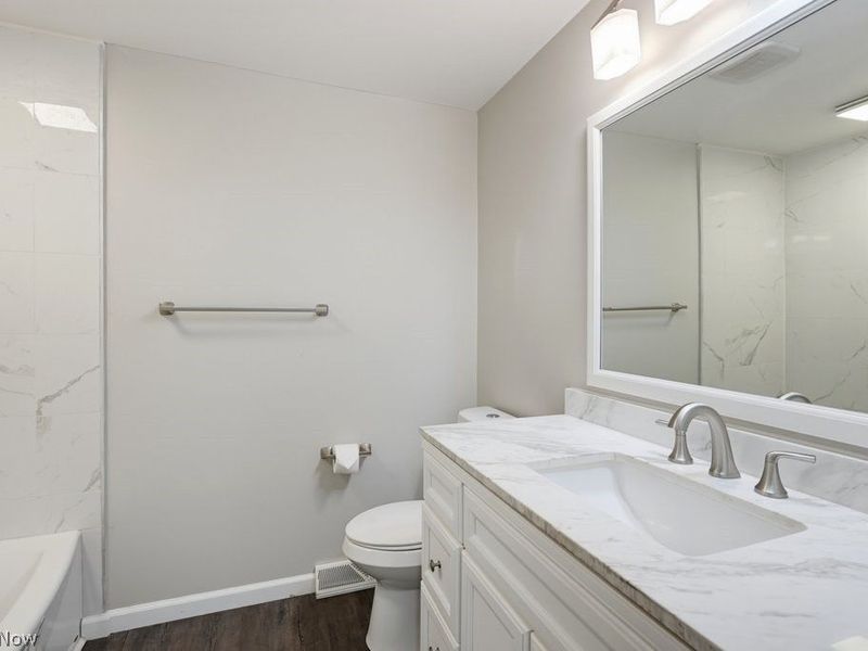 13432 Byron Boulevard, Middleburg Heights, OH 44130 Photo 35