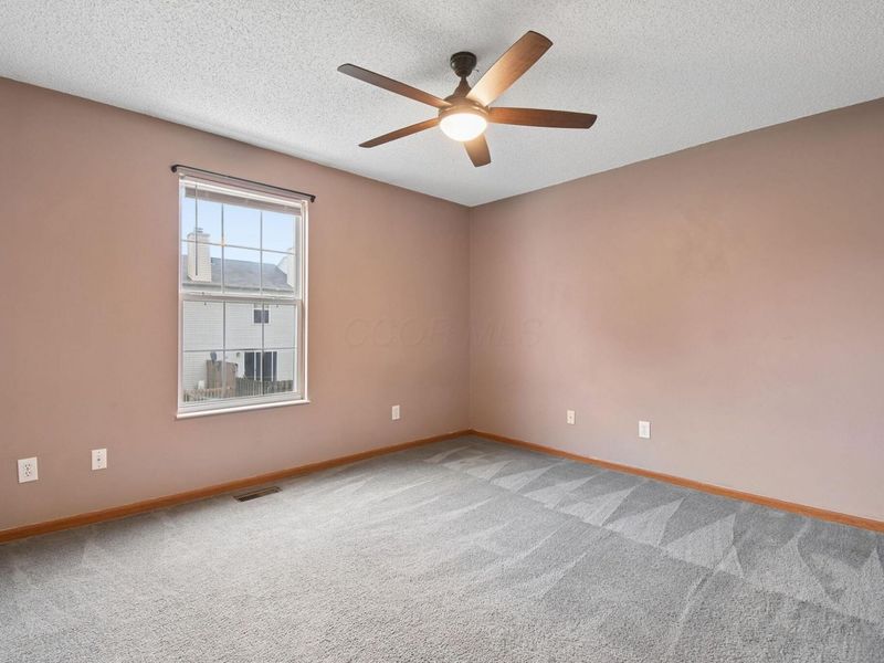 186 Macfalls Way, Unit 17B, Blacklick, OH 43004 Photo 14