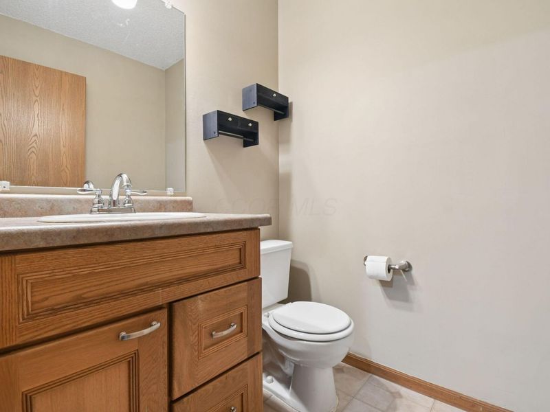 186 Macfalls Way, Unit 17B, Blacklick, OH 43004 Photo 5