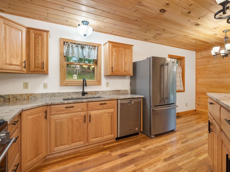 29760 Stage Coach Road, Logan, OH 43138 Photo 15