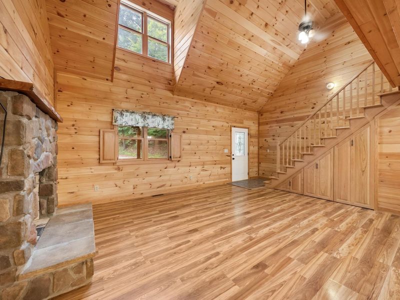 29760 Stage Coach Road, Logan, OH 43138 Photo 4