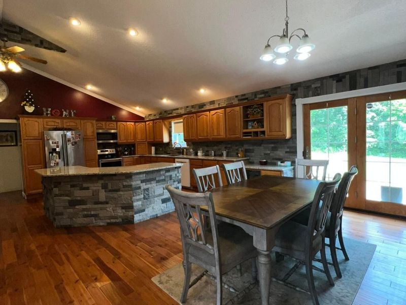 29430 Chestnut Drive, Albany, OH 45710 Photo 5