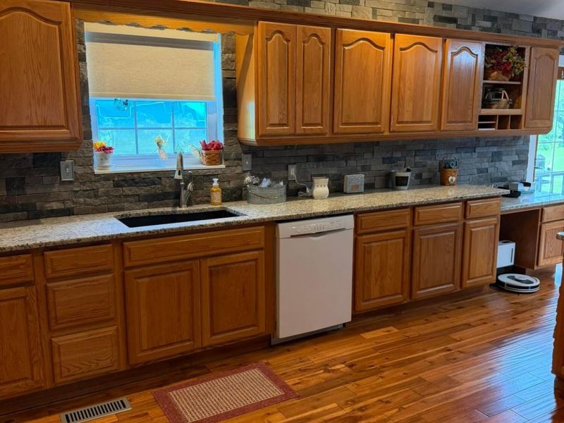 29430 Chestnut Drive, Albany, OH 45710 Photo 9