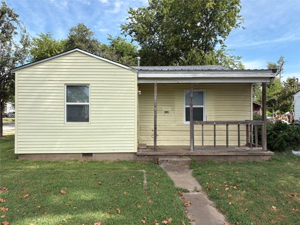 3203 E Oklahoma Place S, Tulsa, OK 74110