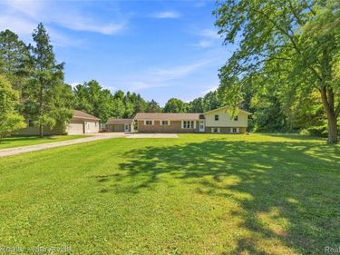 13739 Yale Road, Yale, Mi 48097