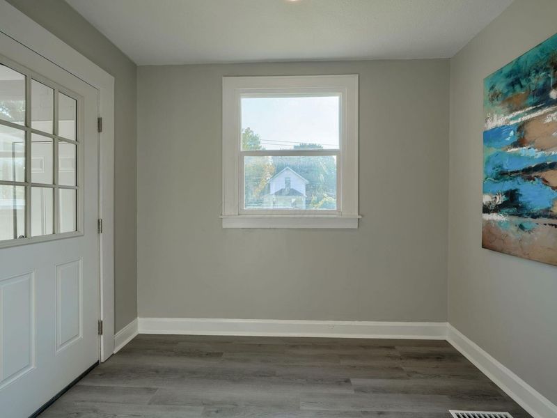 1071 Seymour Avenue, Columbus, OH 43206 Photo 8