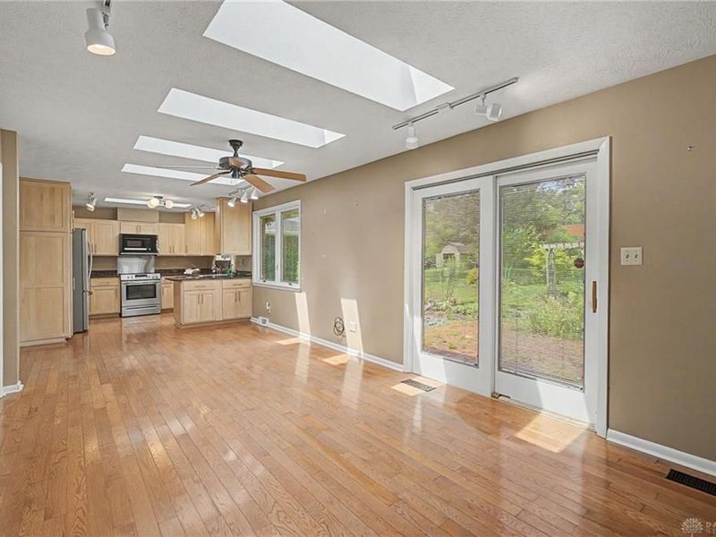 3207 Malina Avenue, Dayton, OH 45414 Photo 8
