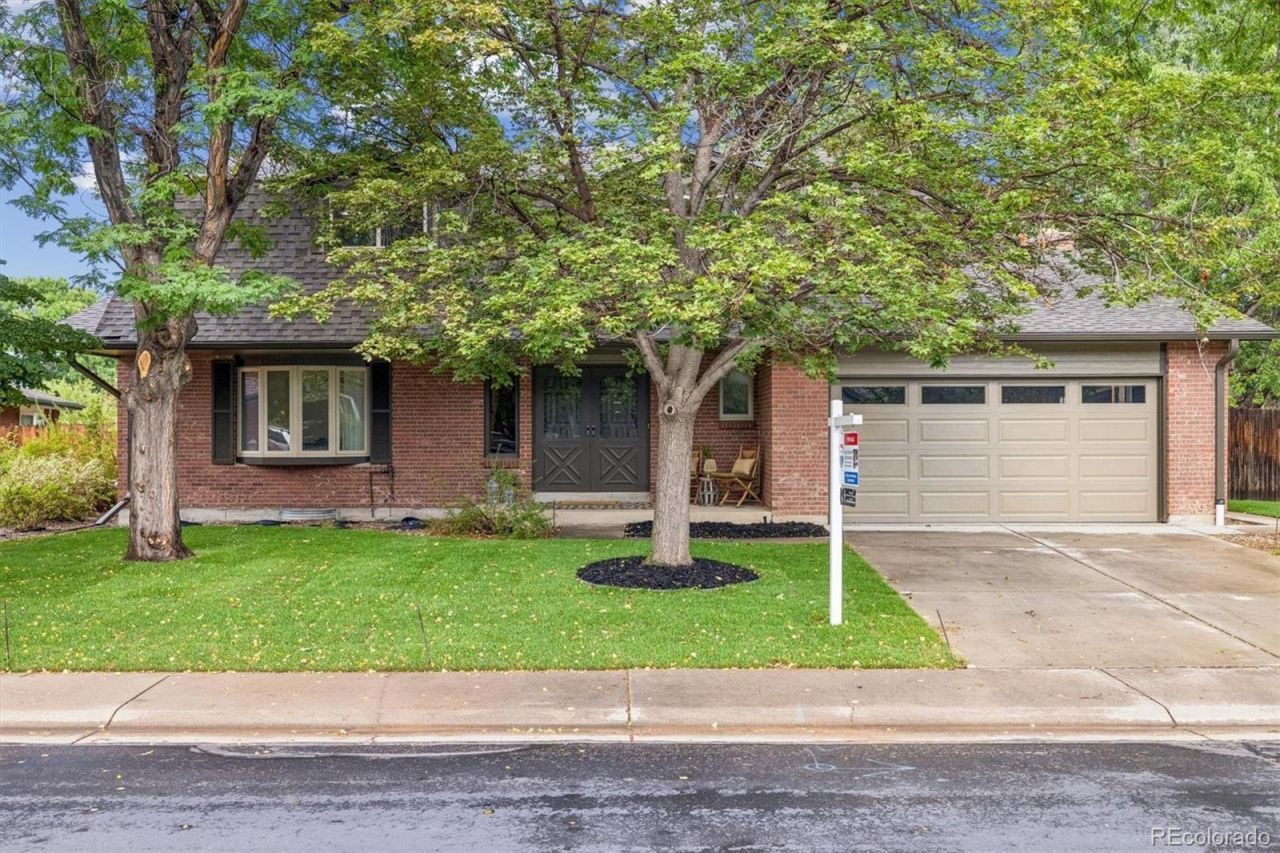 9329 W Baltic Drive, Lakewood, CO 80227 Main Photo
