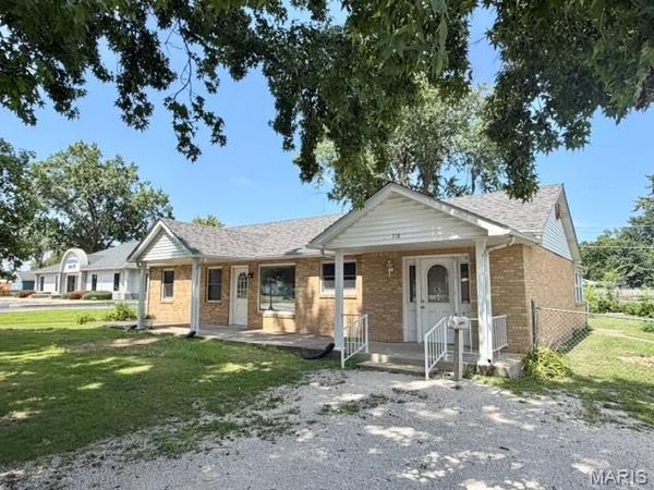 718 N Sturgeon Street, Montgomery City, MO 63361