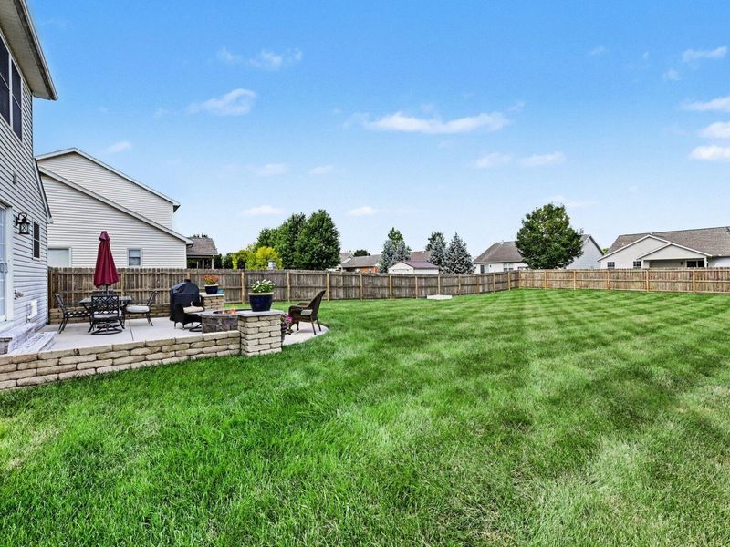 1159 Pond View Drive, Troy, OH 45373 Photo 25