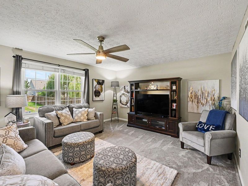 1159 Pond View Drive, Troy, OH 45373 Photo 6