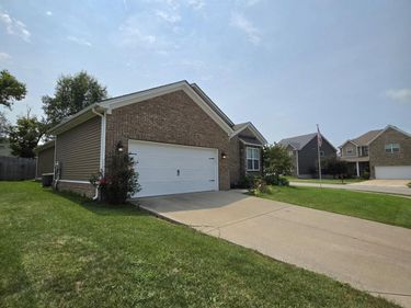 100 Stephen Drive, Georgetown, KY 40324