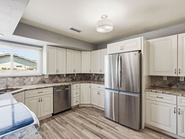 6082 Cottontail Road NE, Rio Rancho, NM 87144