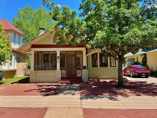 418 12th Street NW, Albuquerque, NM 87102
