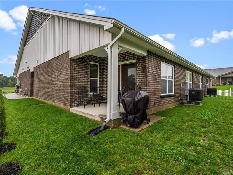 1904 Tipperary Drive, Middletown, OH 45042 Photo 3