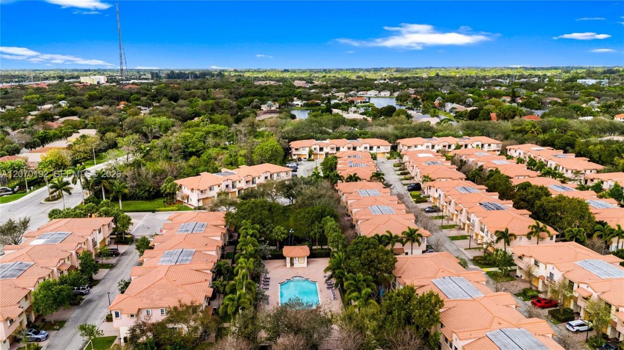 6079 Grand Cypress Cir W, Coconut Creek, FL 33073 Photo