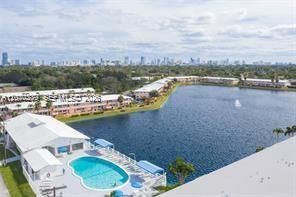 1000 SW 11th Ave , Unit 10E, Hallandale Beach, FL 33009 Photo