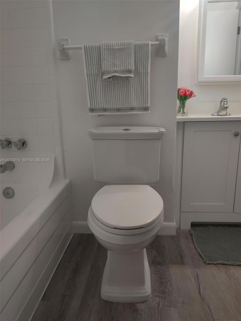 5950 NE 18th Ave , Unit 509, Fort Lauderdale, FL 33334 Photo