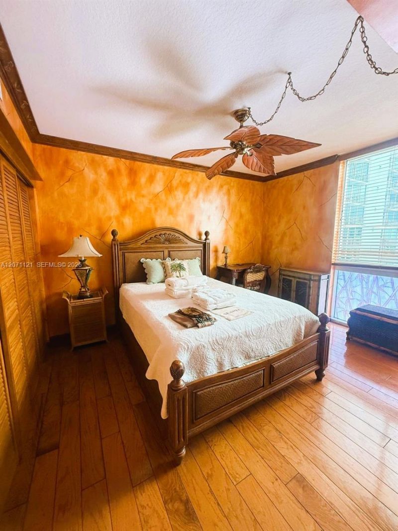 335 S Biscayne Blvd, Unit 1500, Miami, FL 33131 Photo