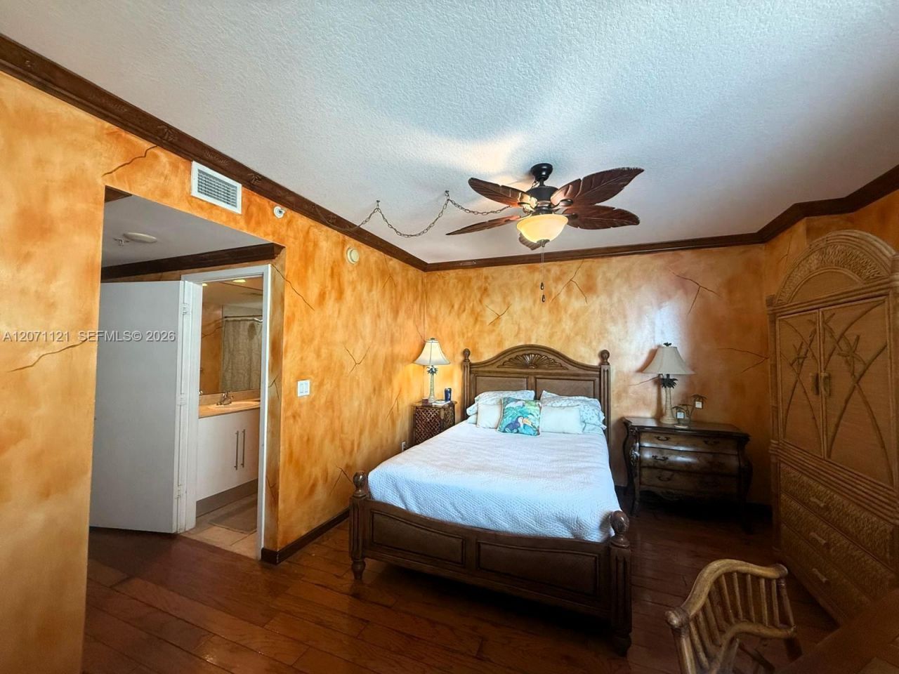 335 S Biscayne Blvd, Unit 1500, Miami, FL 33131 Photo