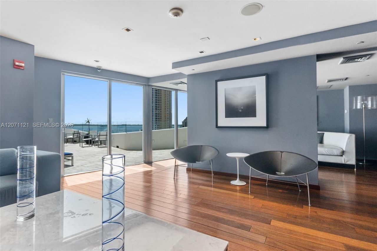 335 S Biscayne Blvd, Unit 1500, Miami, FL 33131 Photo