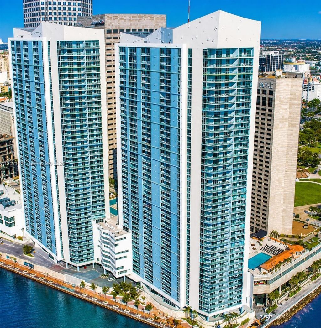 335 S Biscayne Blvd, Unit 1500, Miami, FL 33131 Photo