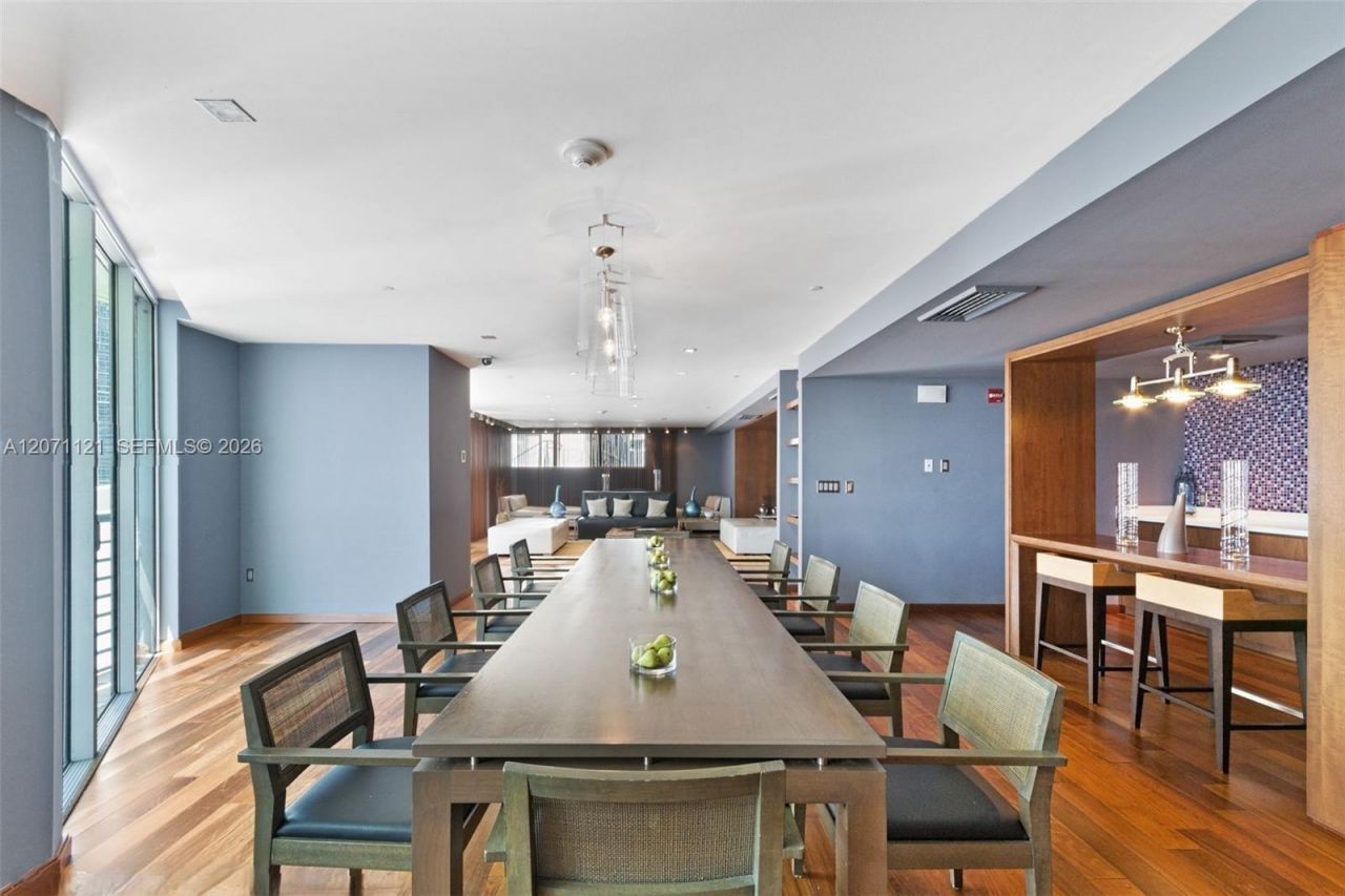 335 S Biscayne Blvd, Unit 1500, Miami, FL 33131 Photo
