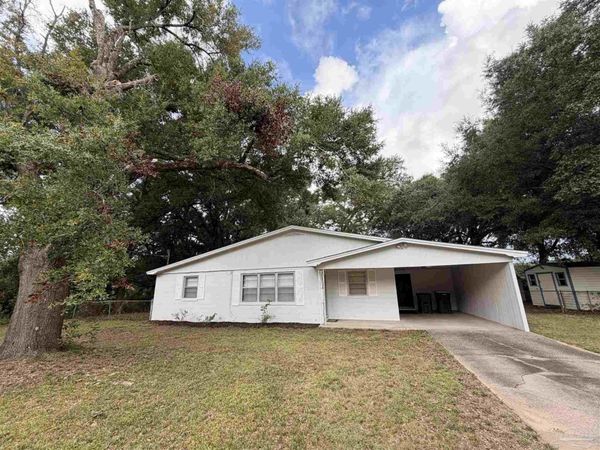 5805 St Elmo St, Pensacola, FL 32503