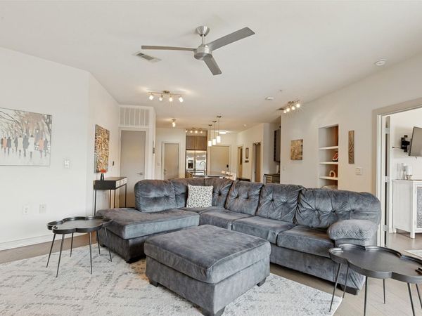 3600 S Lamar BLVD, Unit 210, Austin, TX 78704