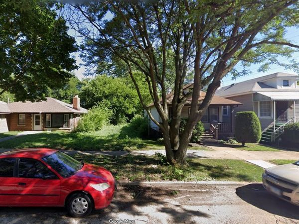 1114 W 110th Place , Chicago, IL 60643