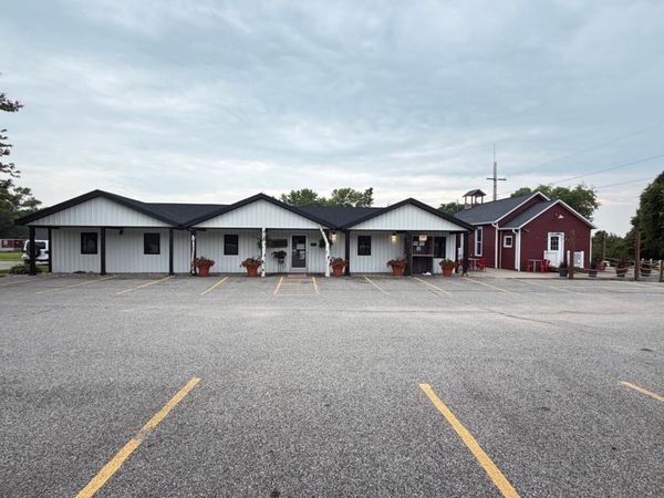 410 State Highway 60 W, Elysian, MN 56028