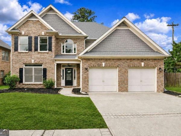 802 Autumn Meadow Drive, Loganville, GA 30052