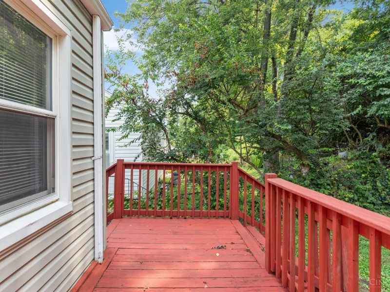 1742 Ashbrook Drive, Cincinnati, OH 45238 Photo 24