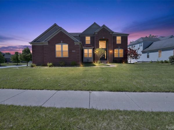 8862 Prairie Street , York Township, Mi 48197